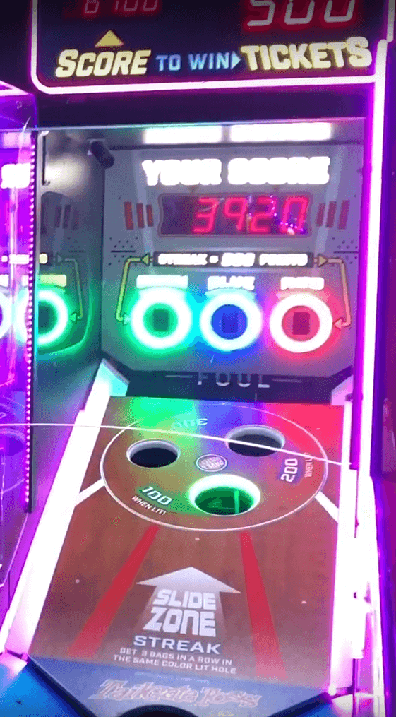 tailgate toss arcade scoring